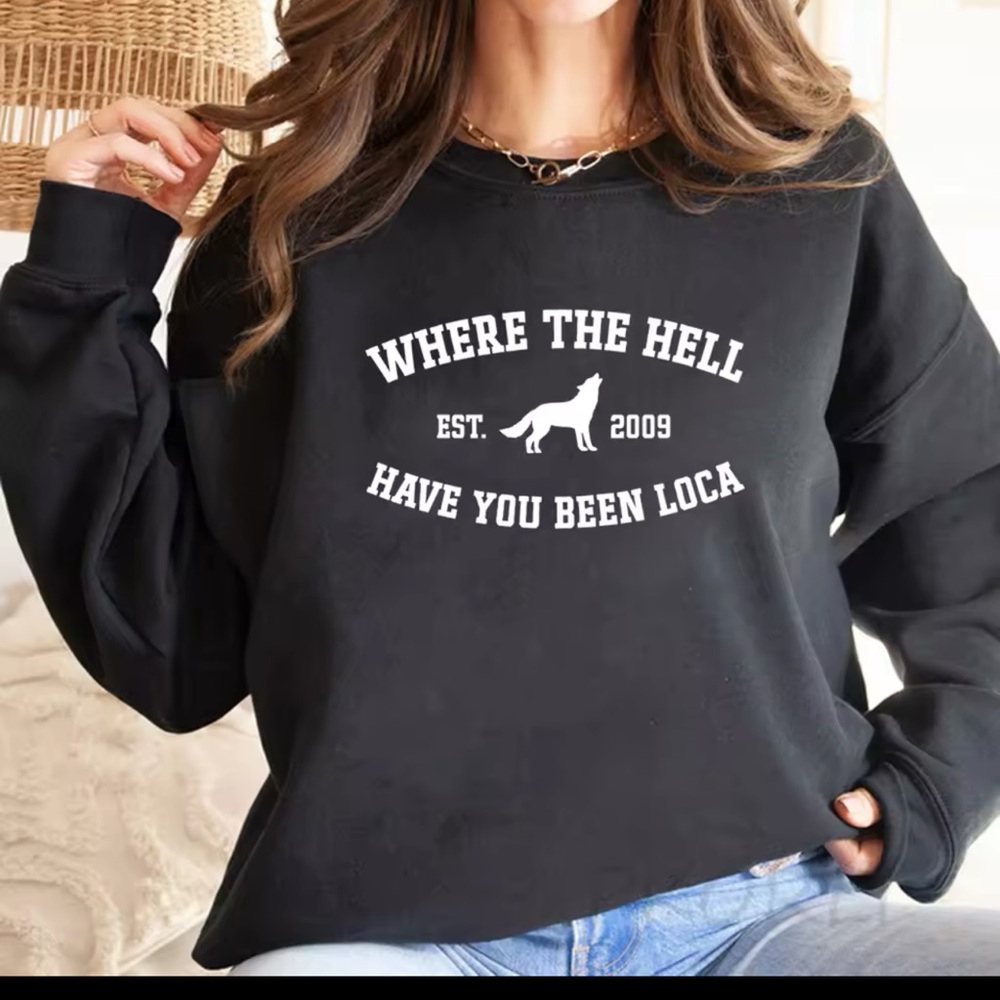 Twilight movie themed crewneck with bonus twilight item